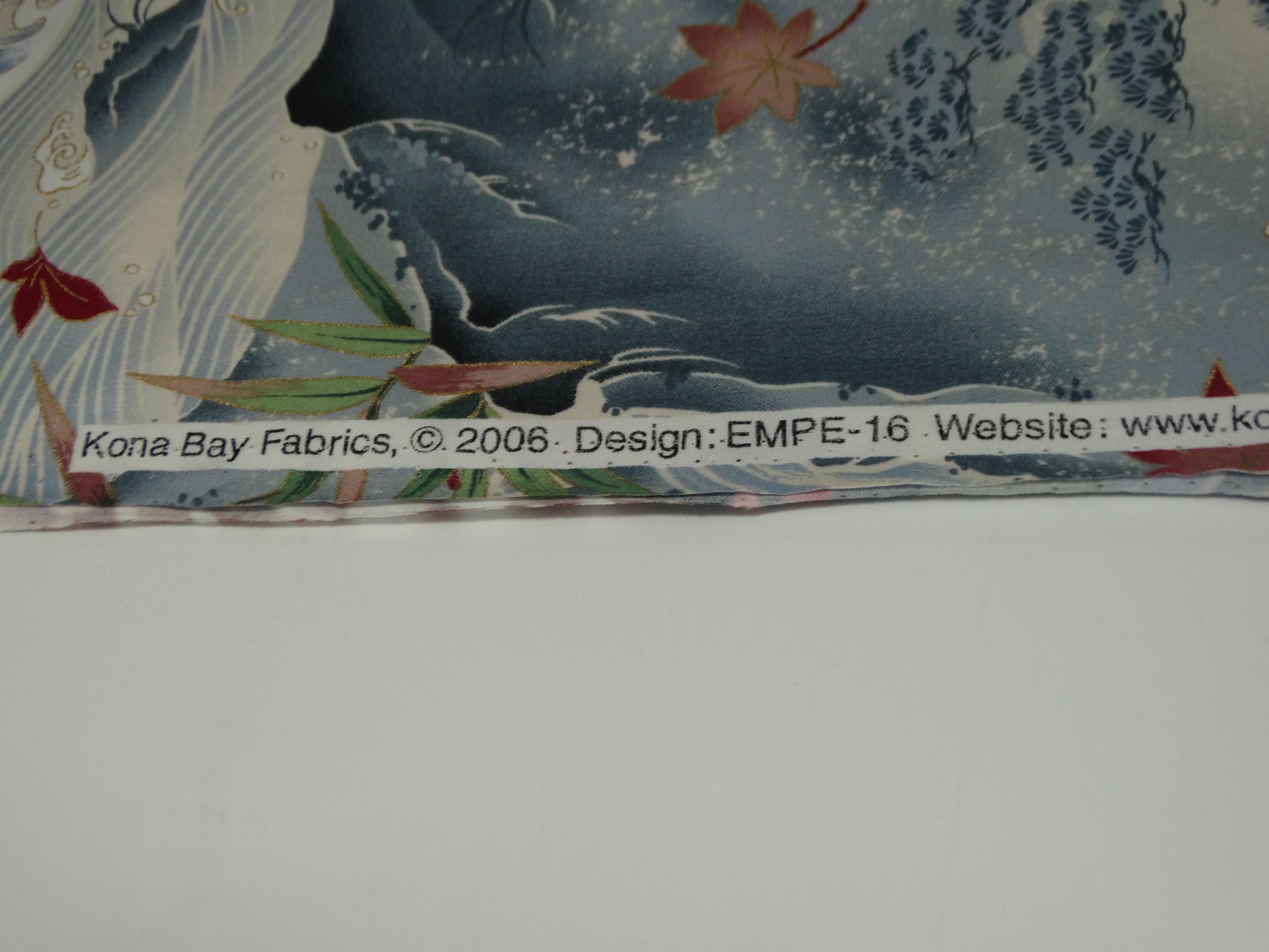 Kona Bay 2006 - EMPE-16 - Gray "Emperor's Collection II"